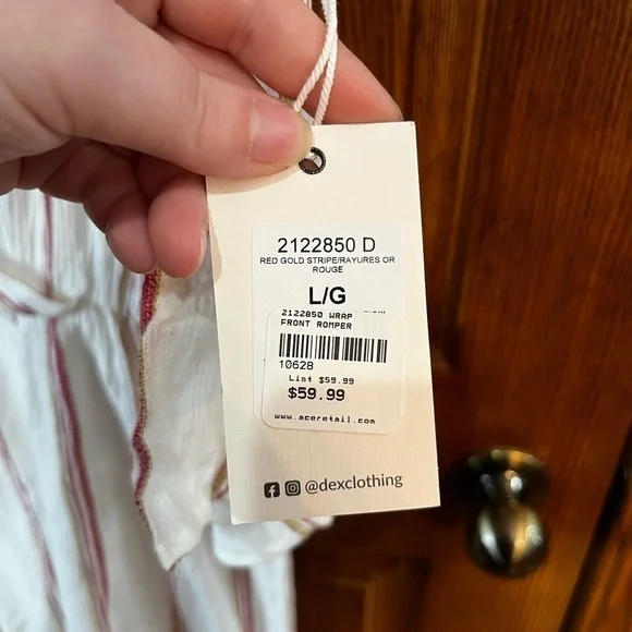 DEX wrap front romper Lg - Picture 6 of 7